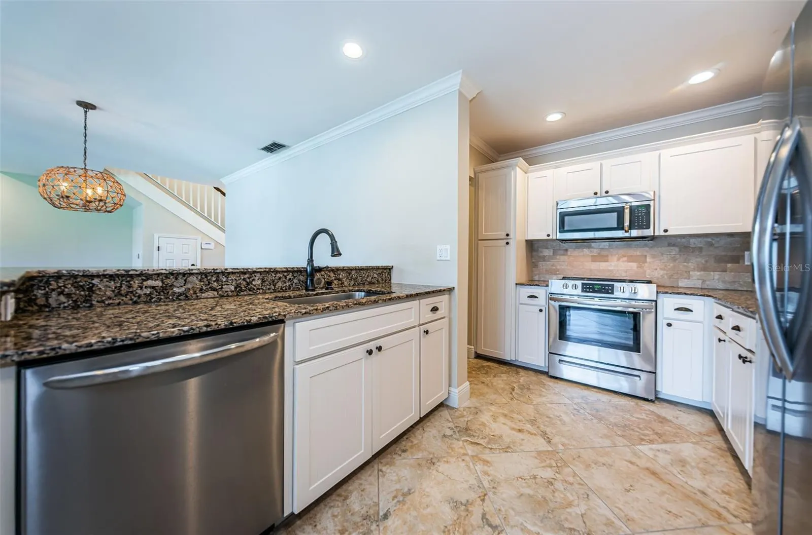 4916 MILANO CT NE