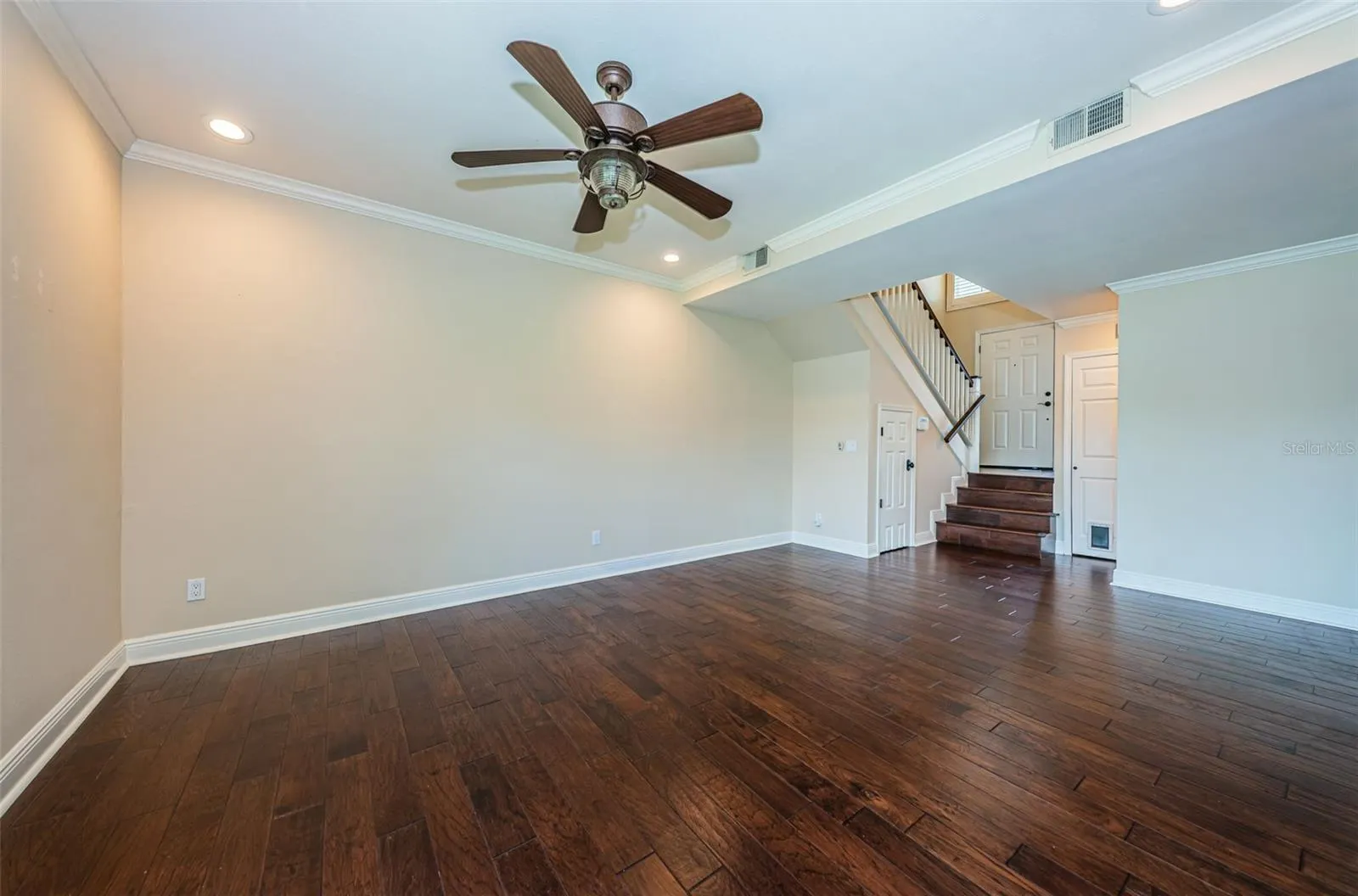 4916 MILANO CT NE