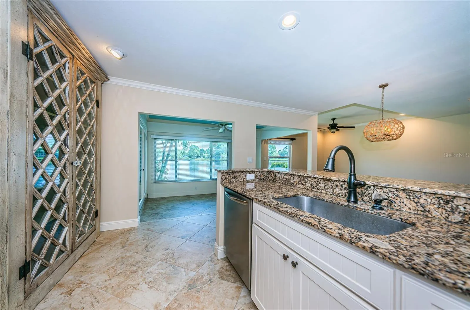 4916 MILANO CT NE