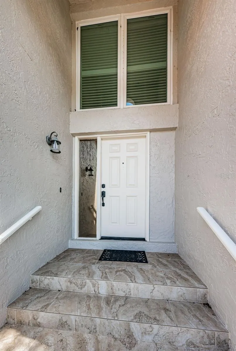 4916 MILANO CT NE