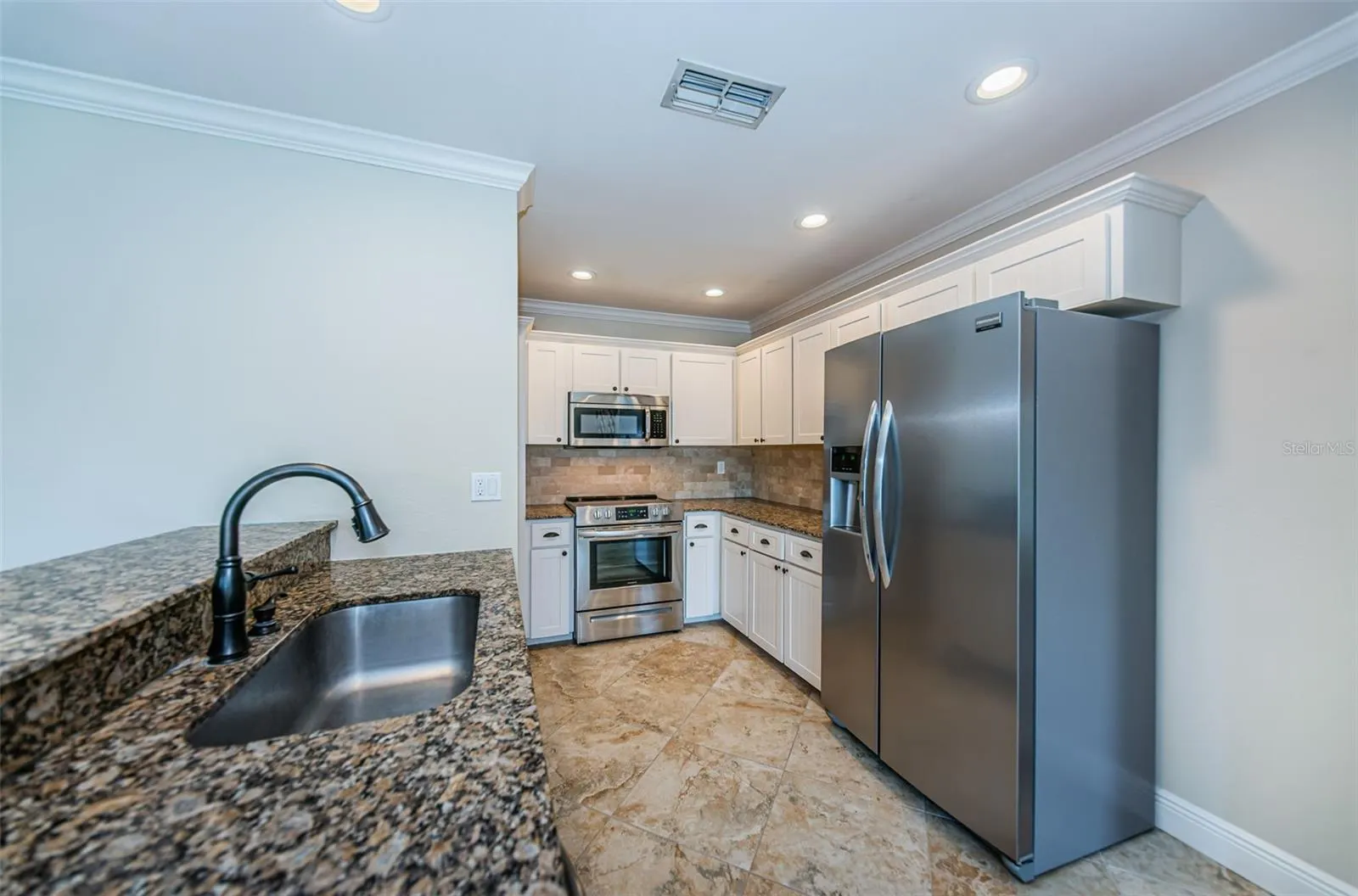 4916 MILANO CT NE