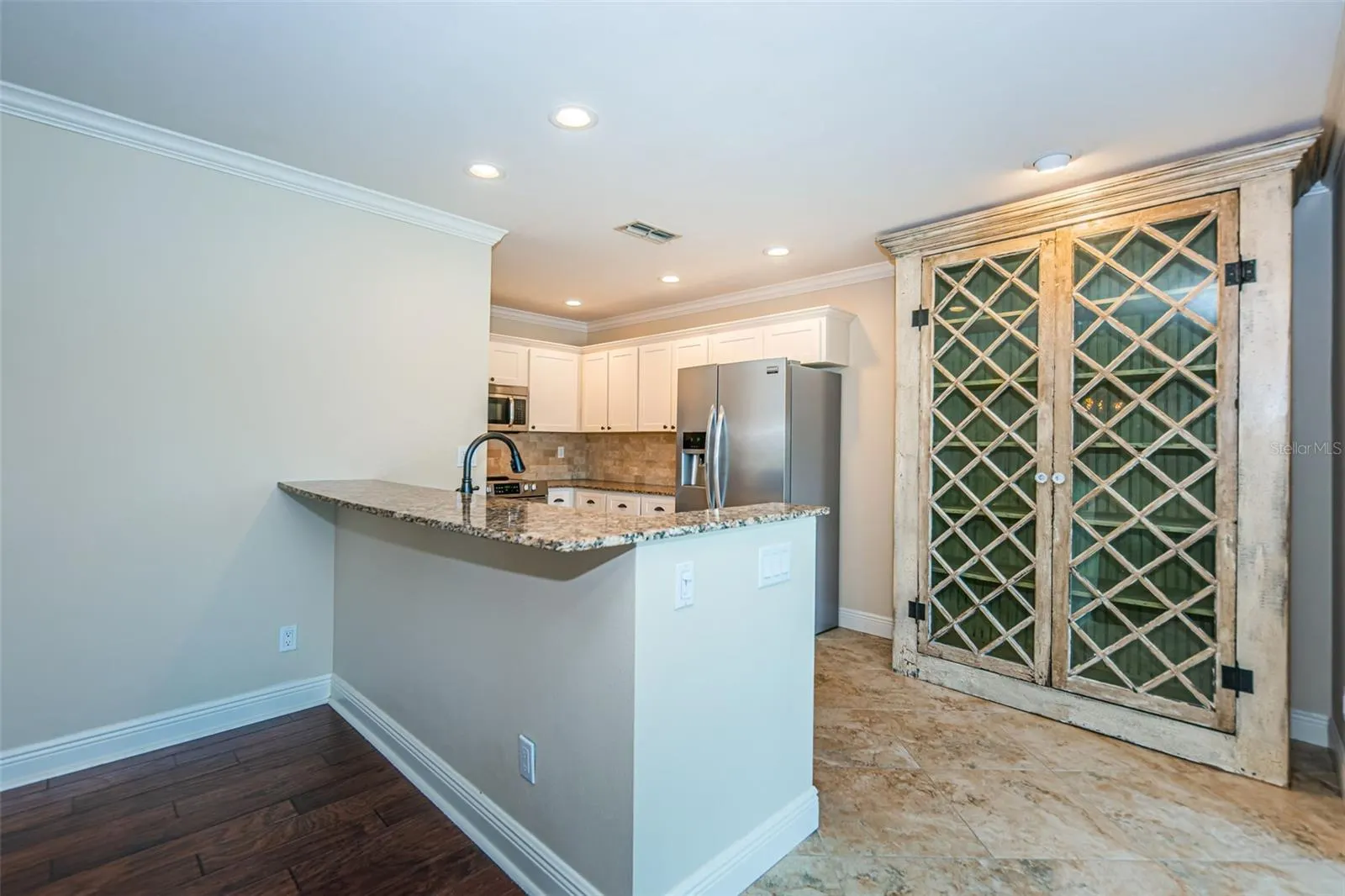 4916 MILANO CT NE