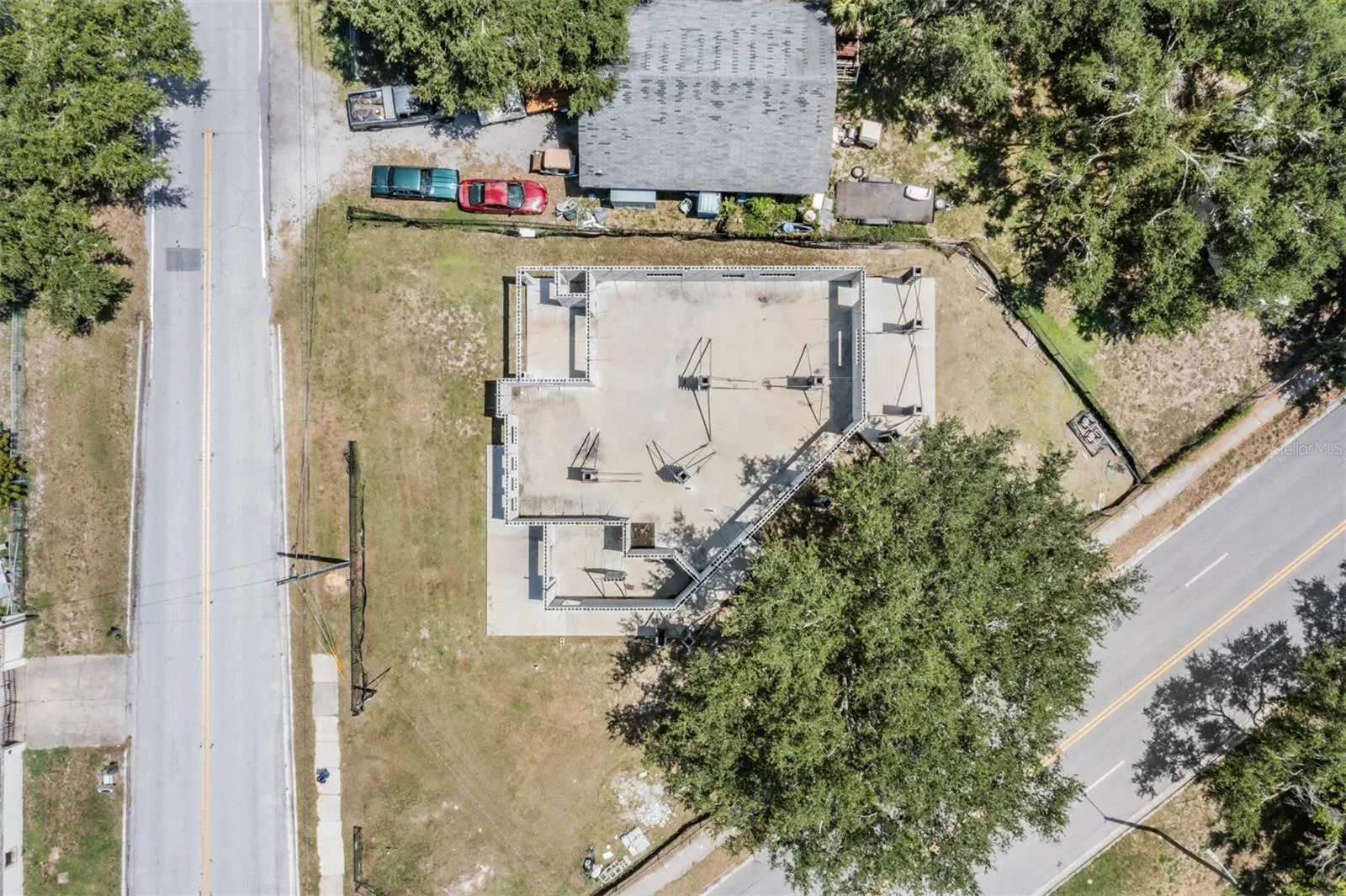 1764 OVERBROOK AVE