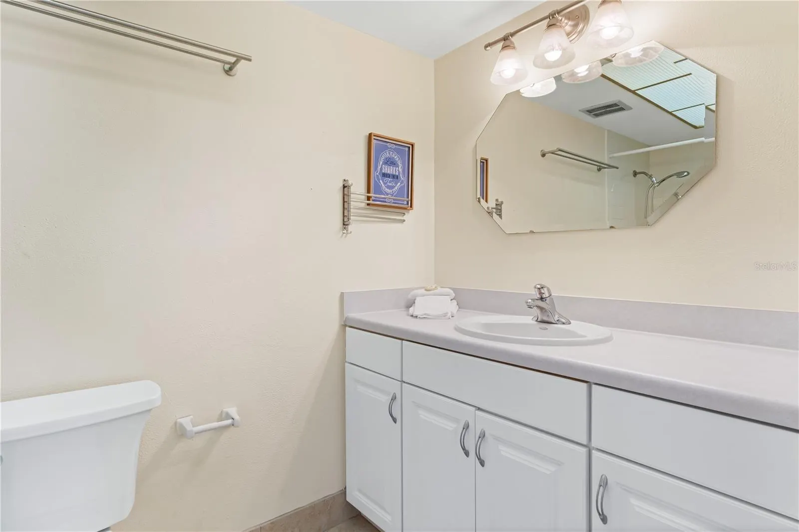 19610 GULF BLVD #409, #409
