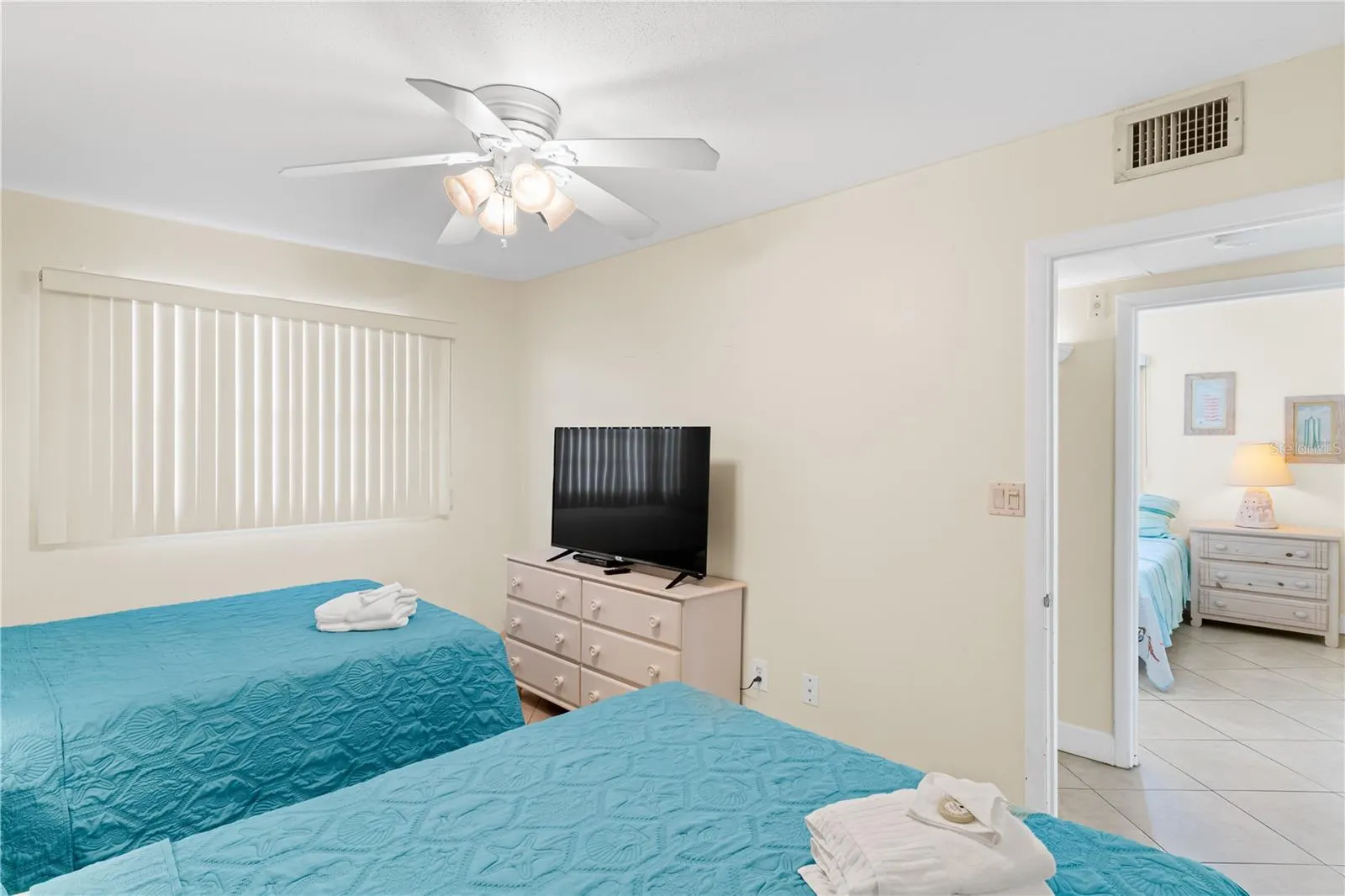 19610 GULF BLVD #409, #409