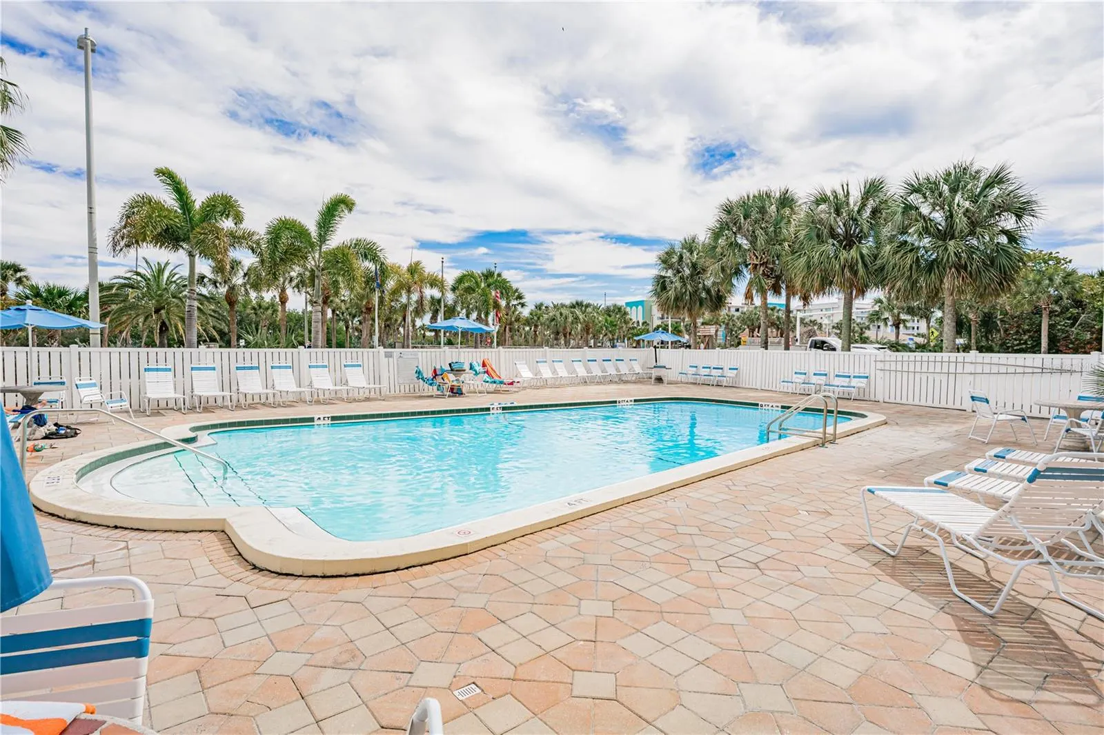 19610 GULF BLVD #409, #409