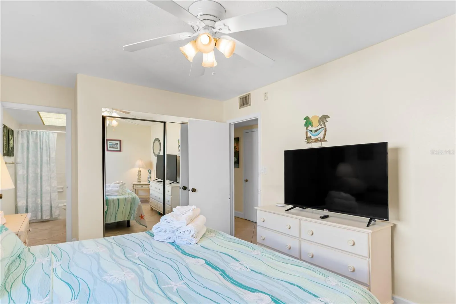 19610 GULF BLVD #409, #409