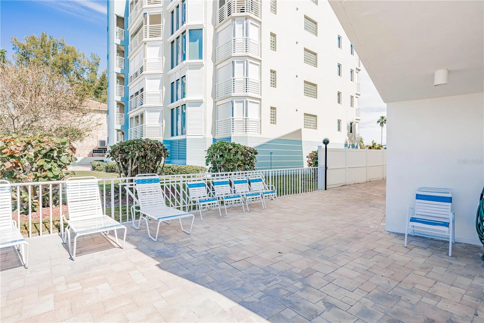 19610 GULF BLVD #409, #409