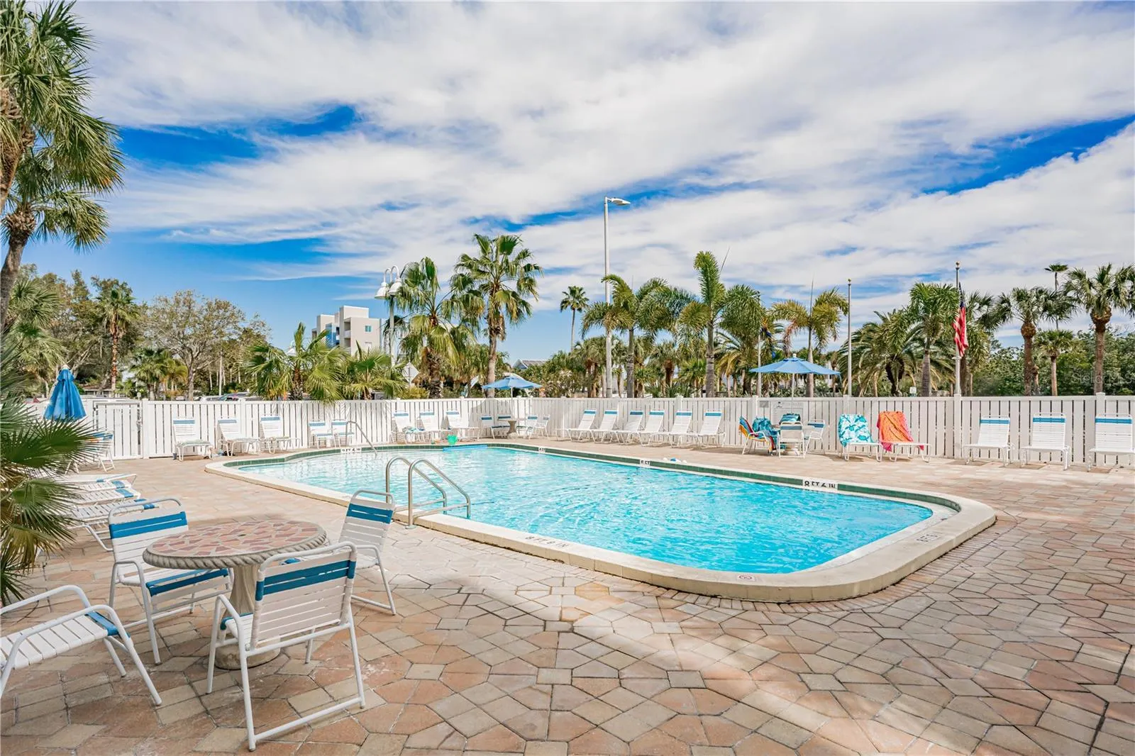 19610 GULF BLVD #409, #409