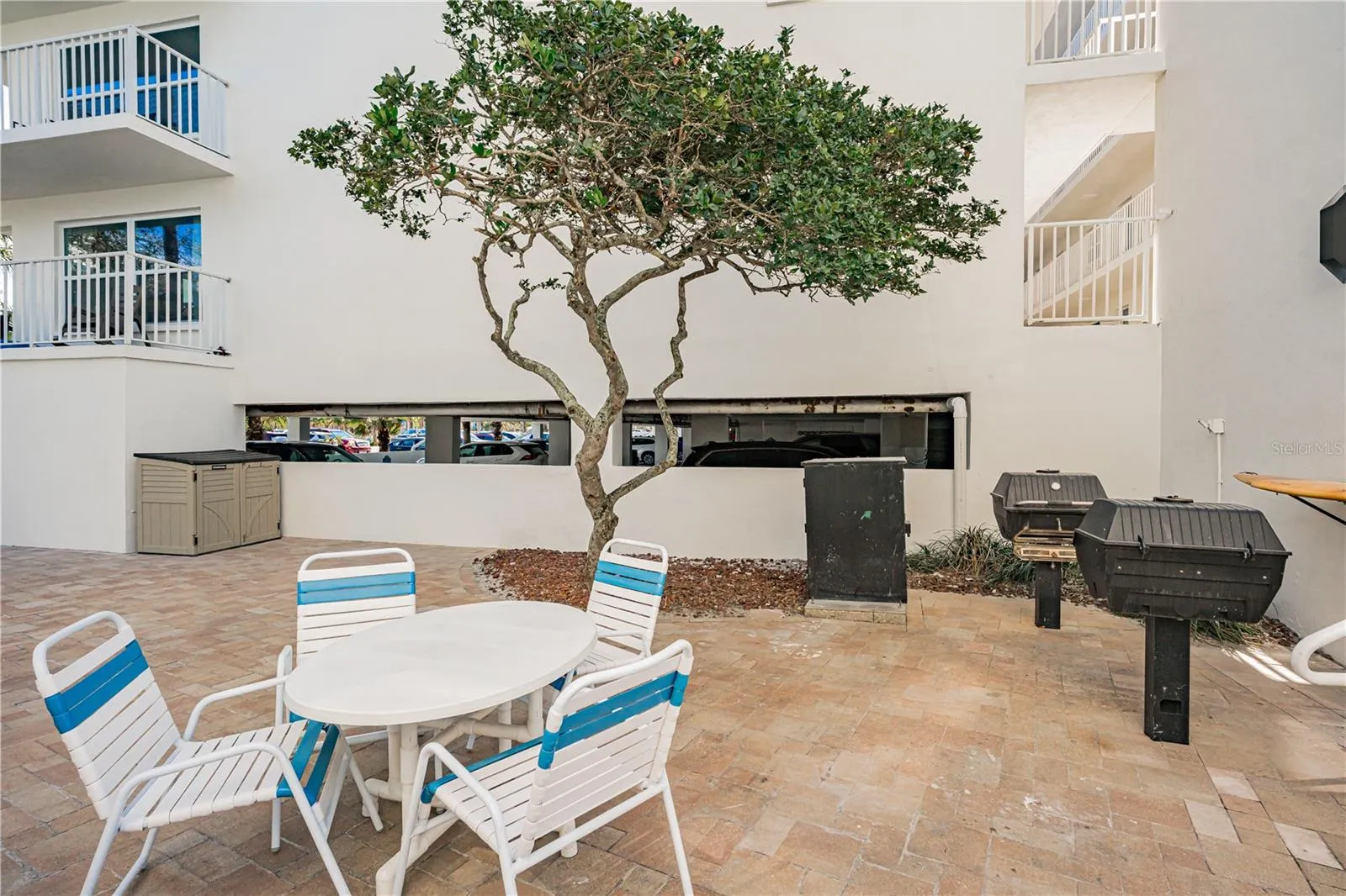 19610 GULF BLVD #409, #409