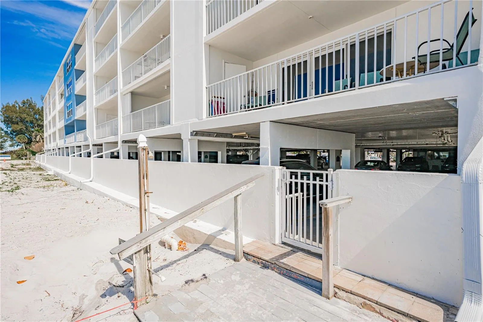 19610 GULF BLVD #409, #409