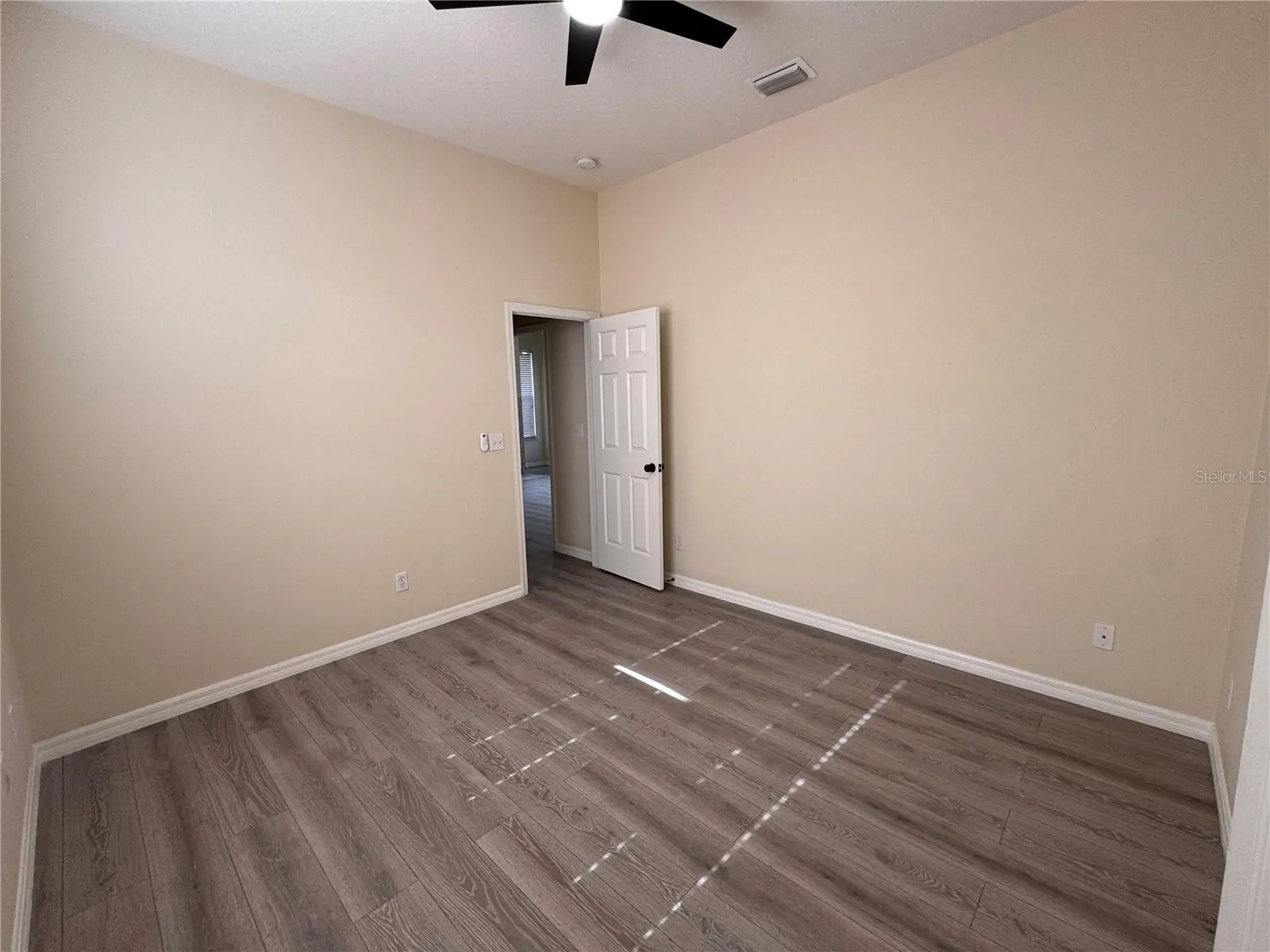 340 WOOD CHUCK AVE