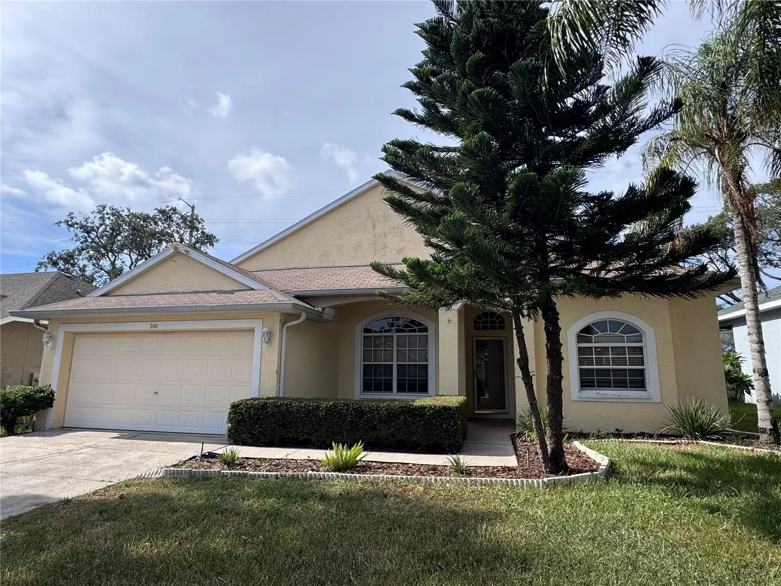 340 WOOD CHUCK AVE