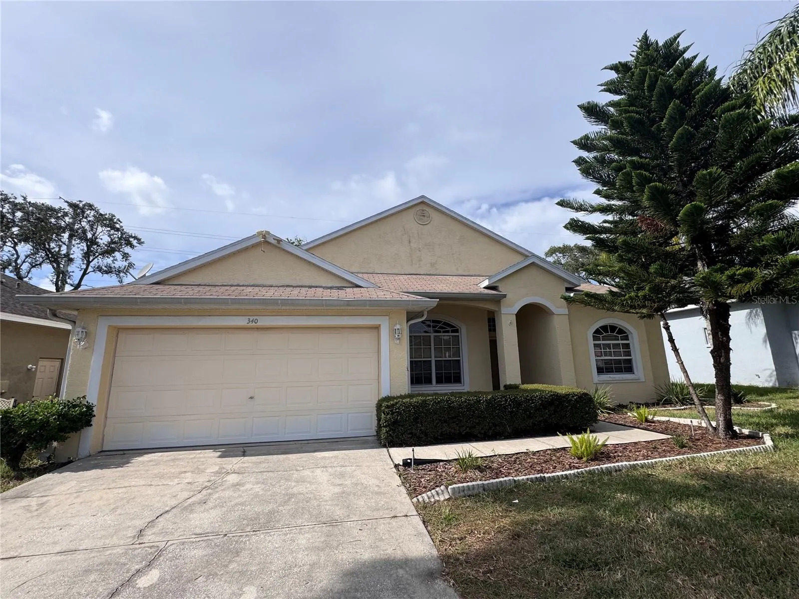340 WOOD CHUCK AVE