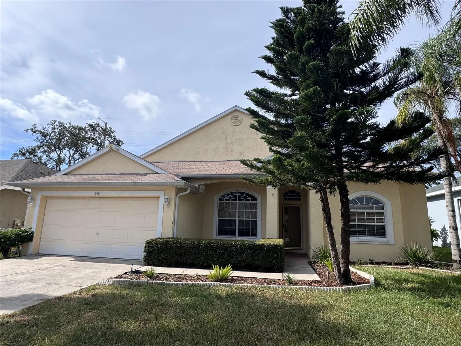 340 WOOD CHUCK AVE