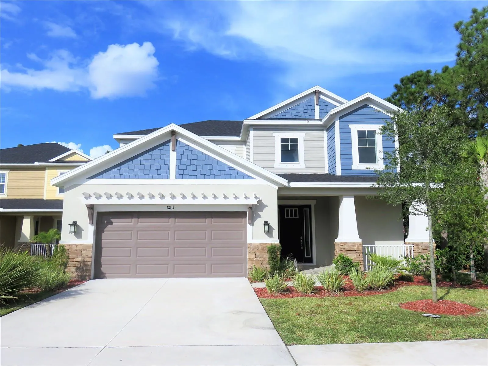8811 CITRUS PALM DR