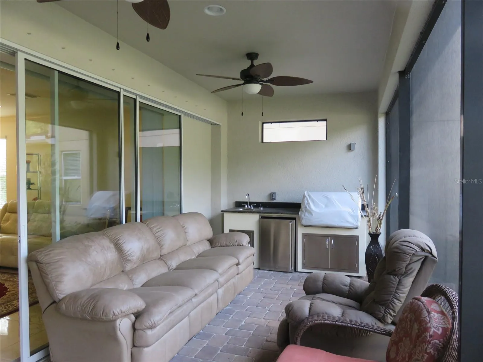 8811 CITRUS PALM DR