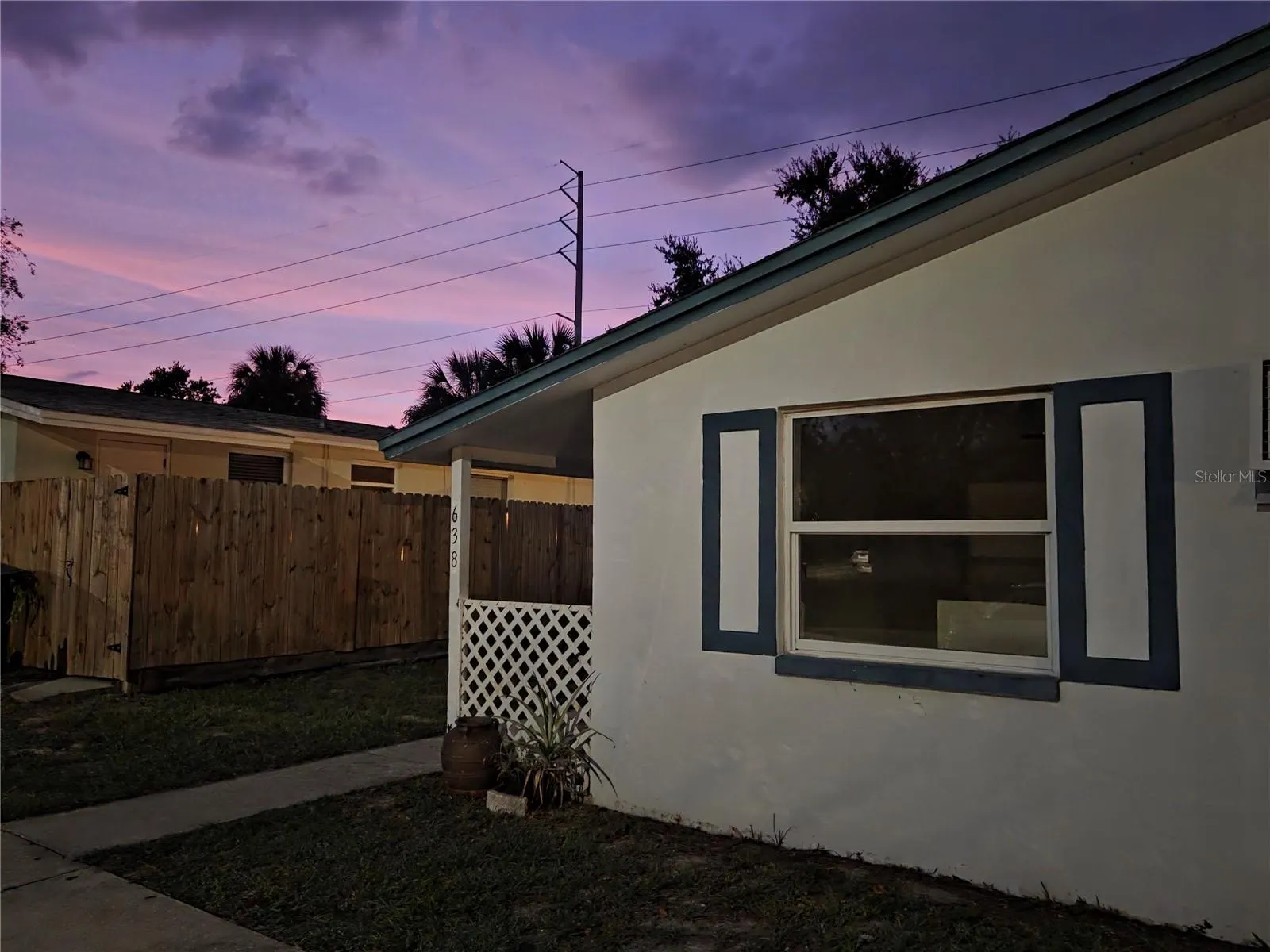 638 DOGWOOD CT