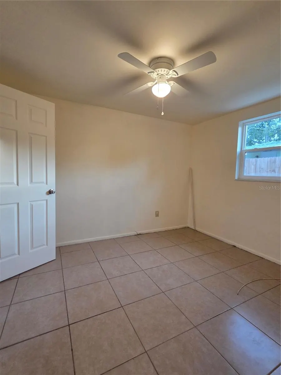 638 DOGWOOD CT