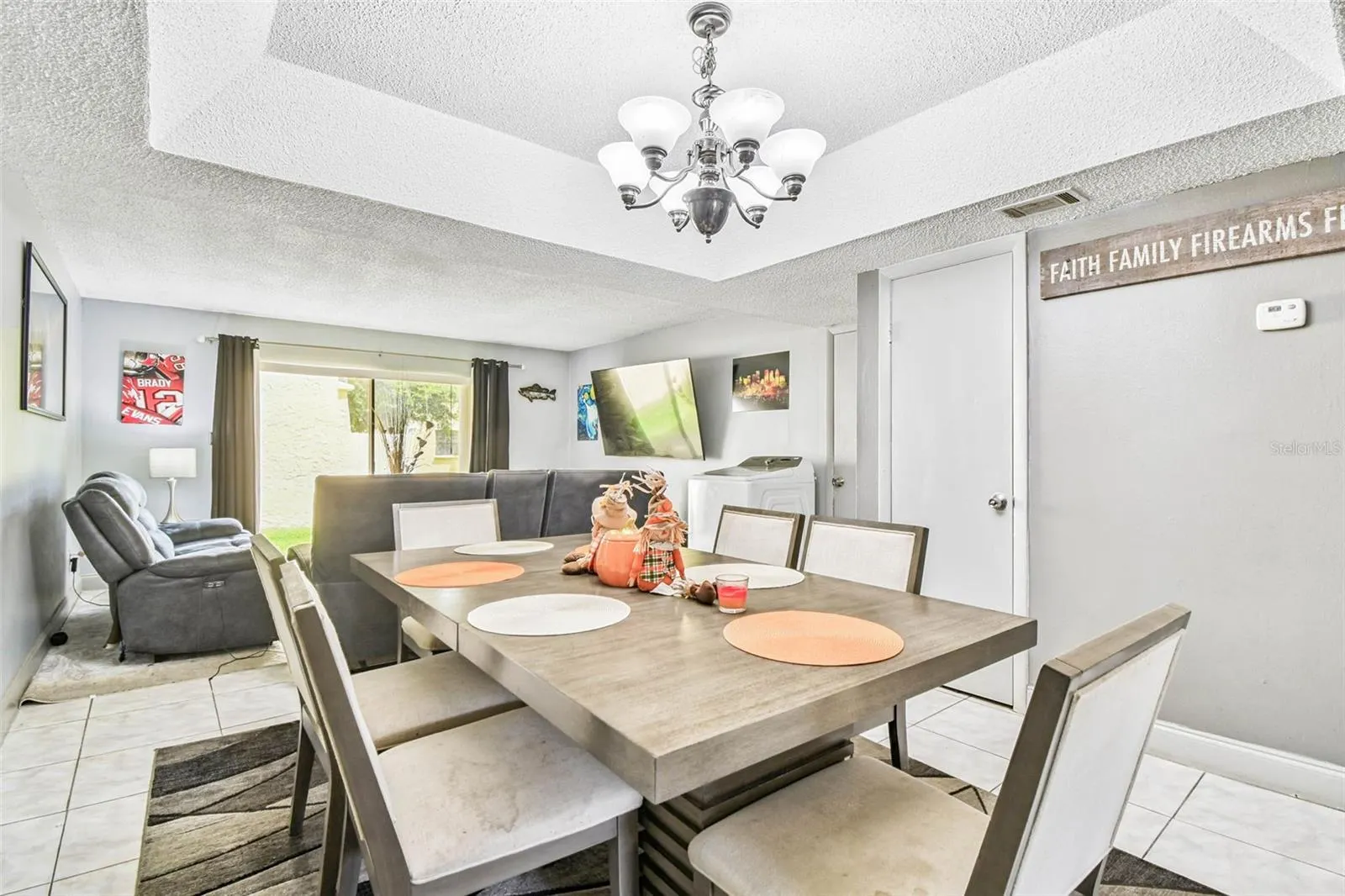 7611 LA MESITA CT #7611, #7611