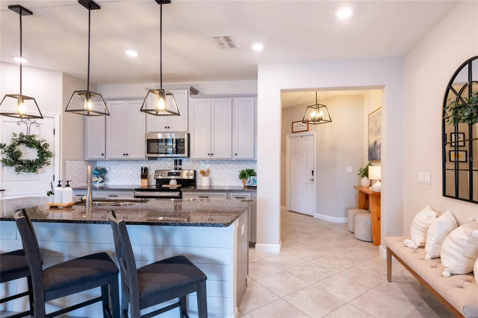 6815 VIA PERLOSO CT