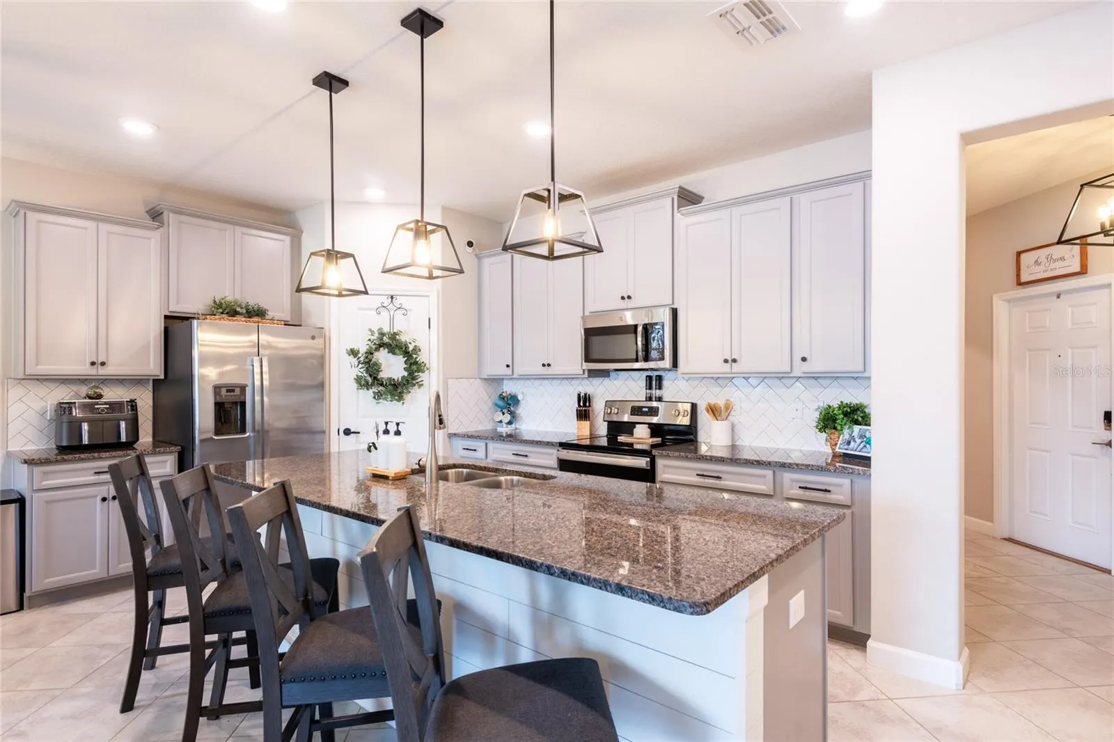 6815 VIA PERLOSO CT
