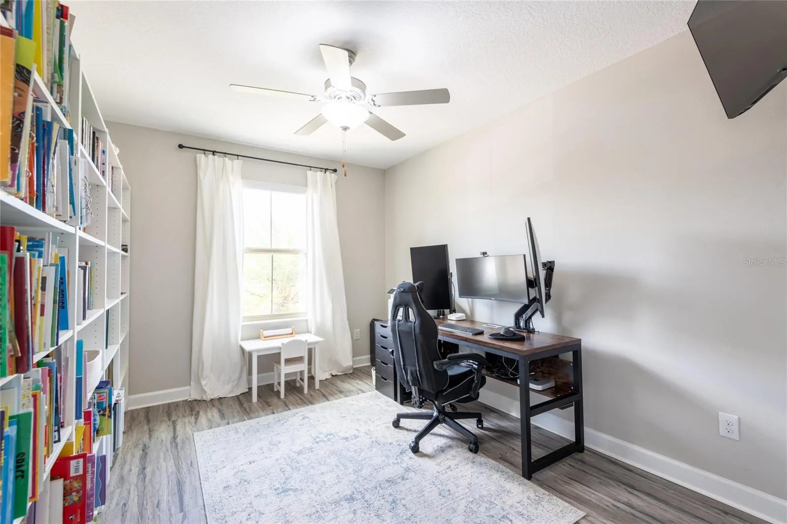 6815 VIA PERLOSO CT