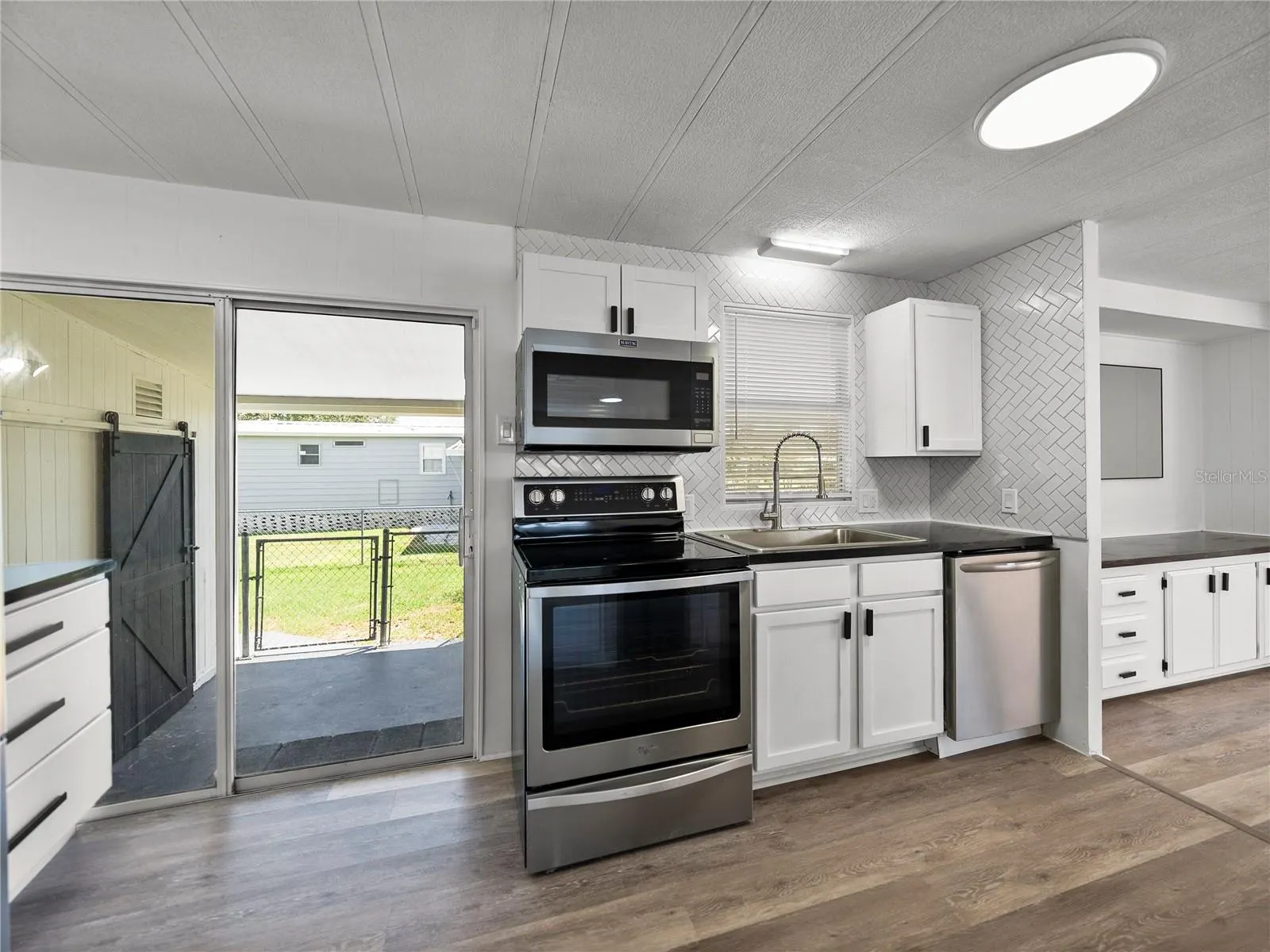 1610 REYNOLDS RD #35, #35