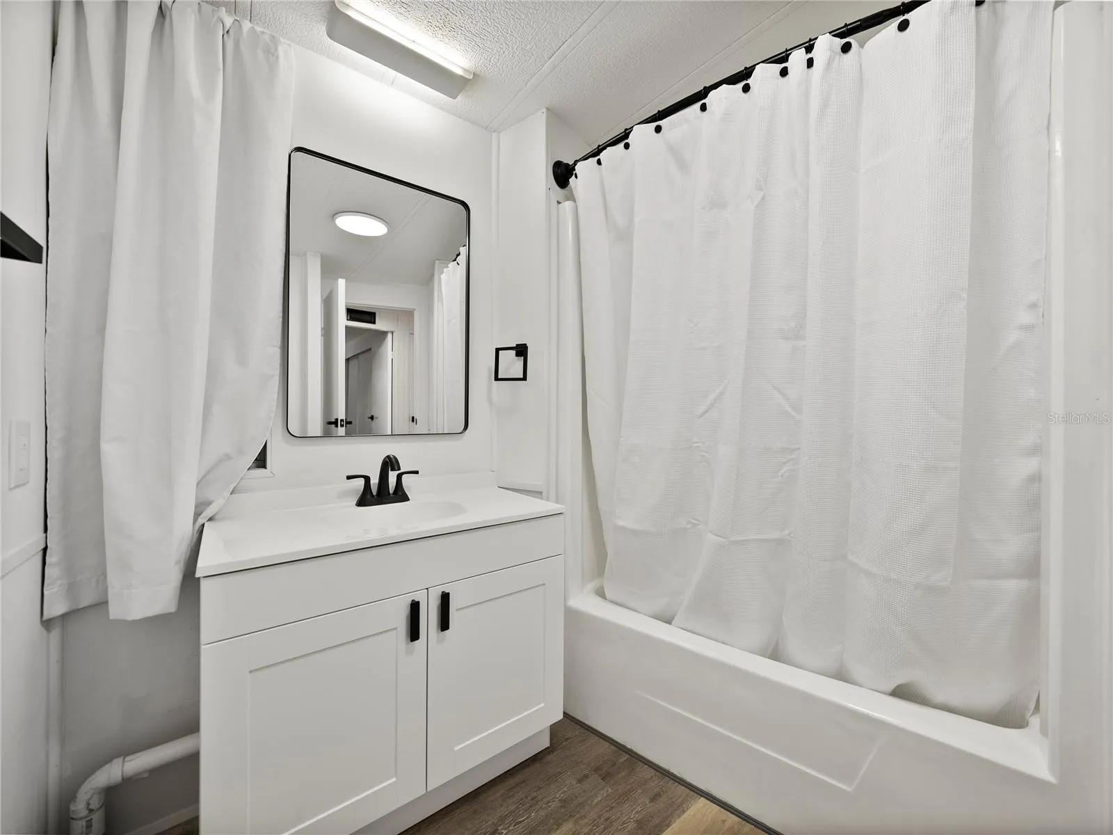 1610 REYNOLDS RD #35, #35