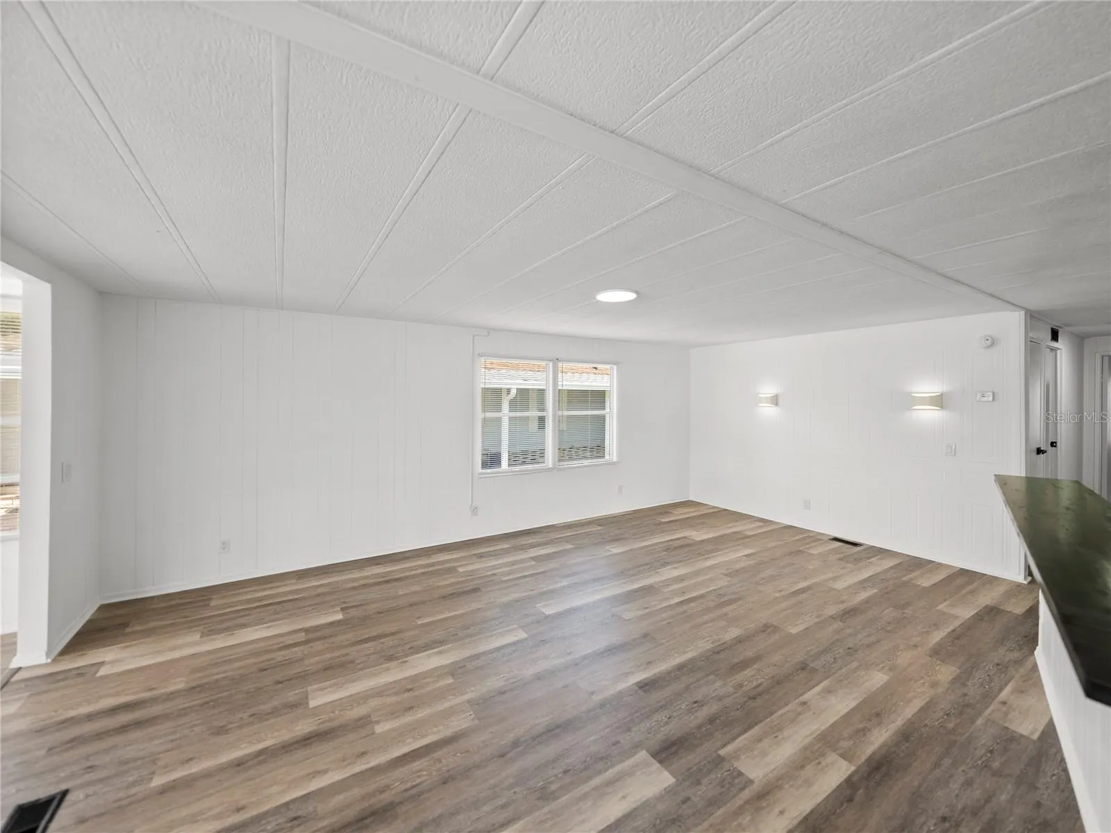1610 REYNOLDS RD #35, #35