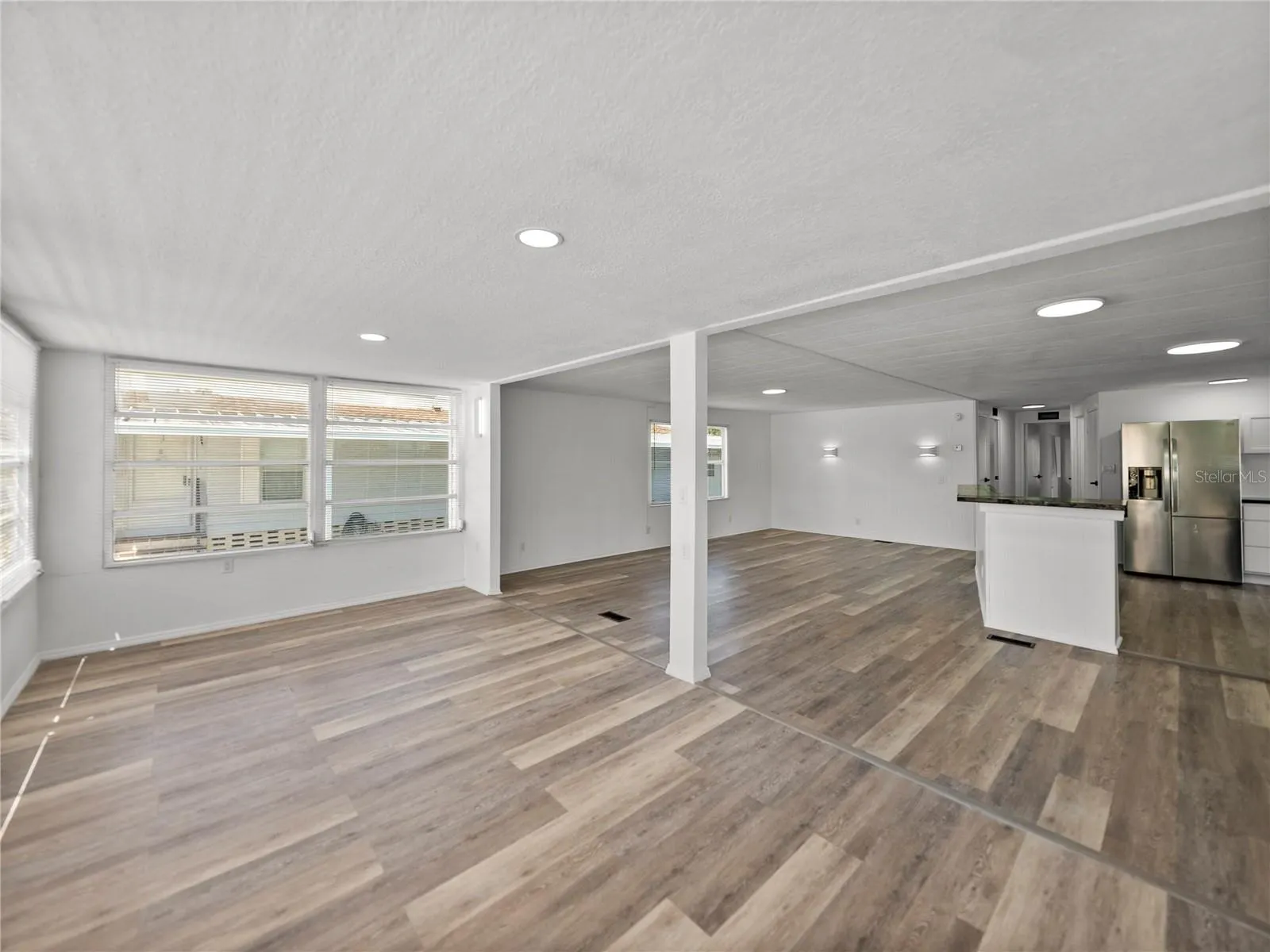1610 REYNOLDS RD #35, #35