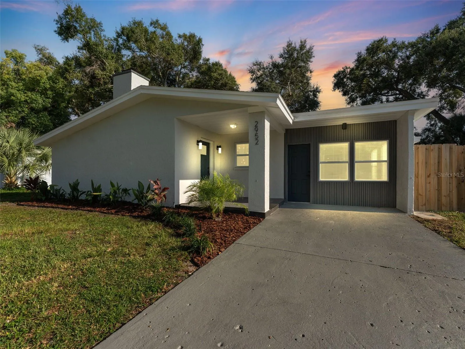 2952 WEBLEY DR