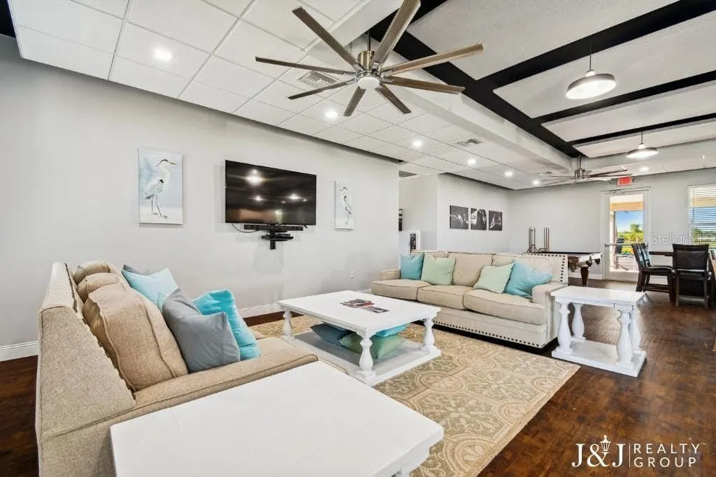 8588 SW SAND CRANE CIR