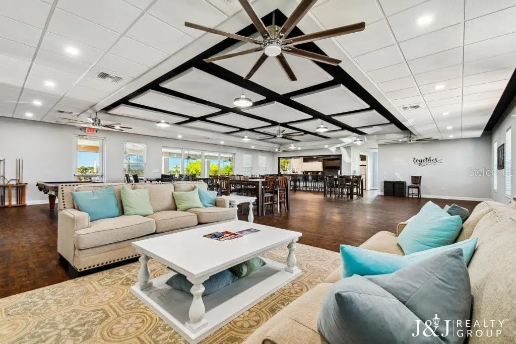 8588 SW SAND CRANE CIR