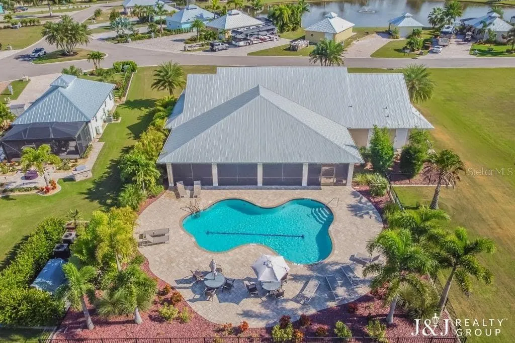 8588 SW SAND CRANE CIR