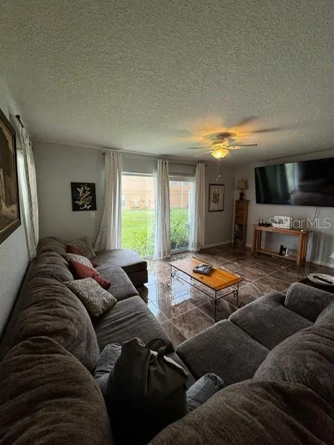 6913 MARBLE FAWN PL