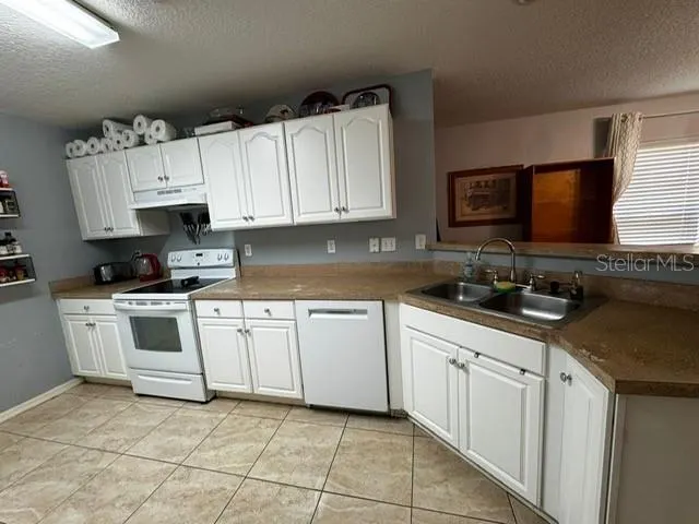 6913 MARBLE FAWN PL