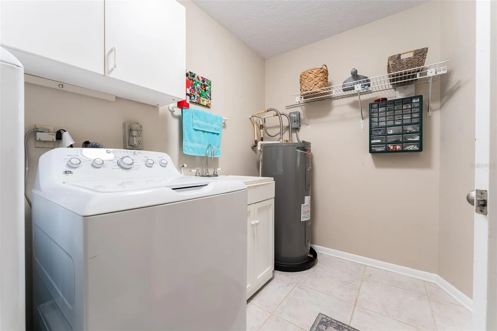 1510 LORETTA CT