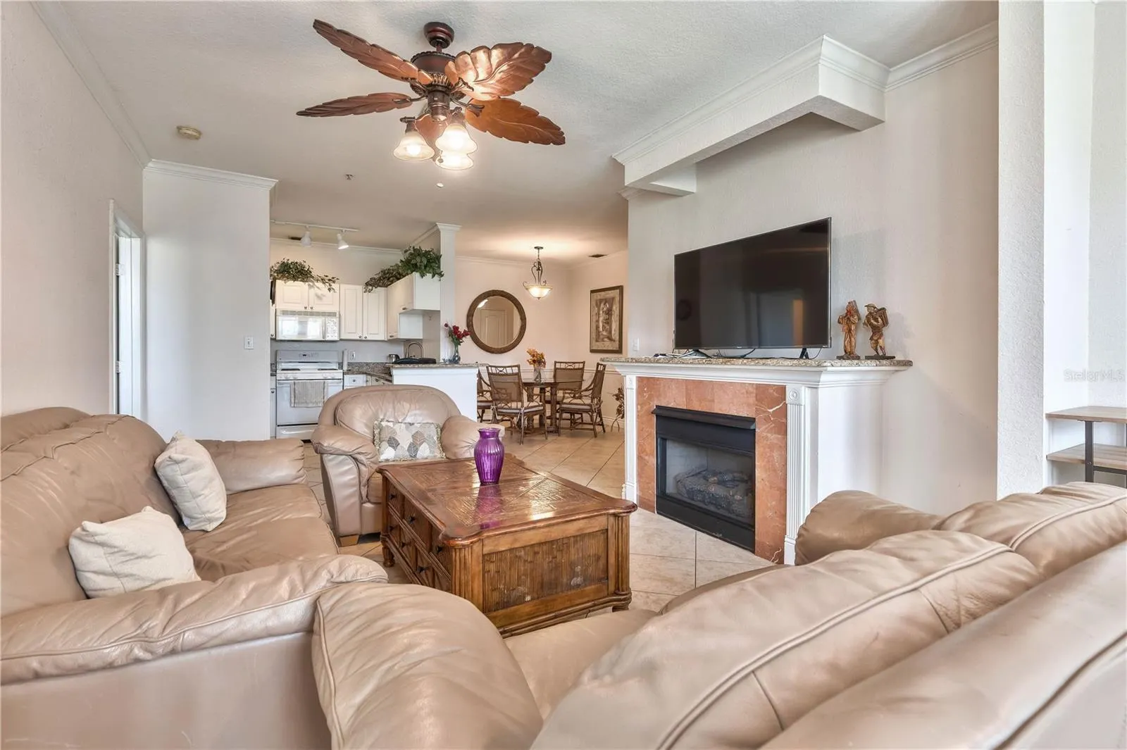 2732 VIA MURANO #526, #526