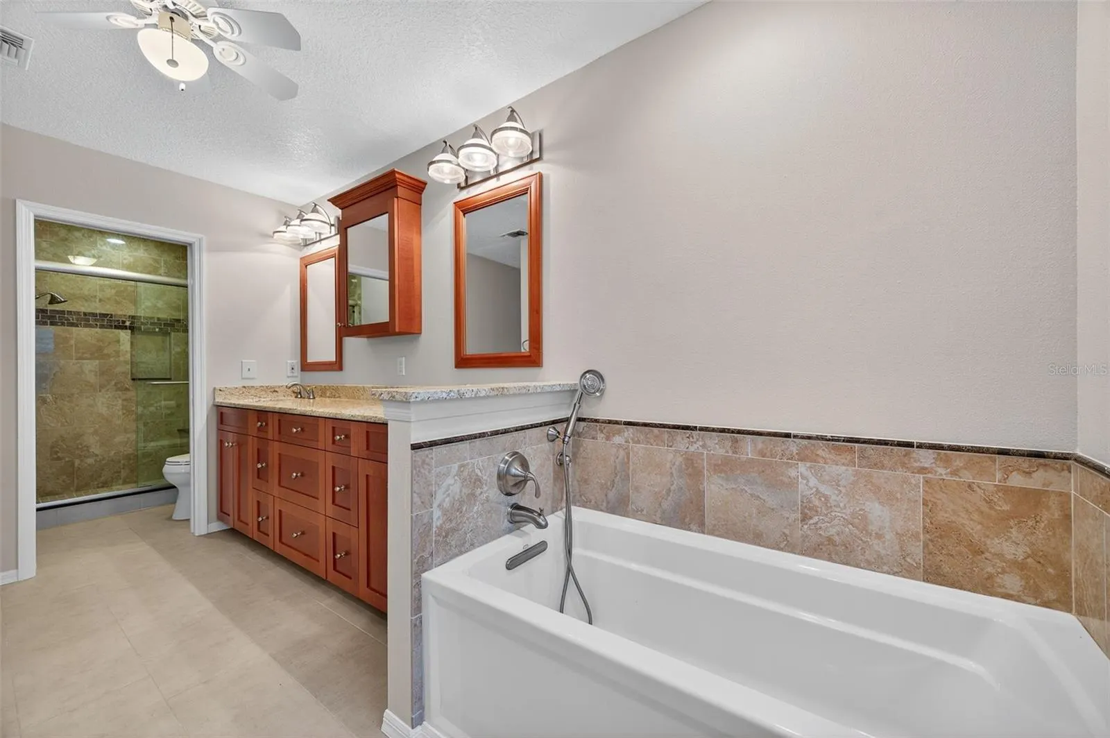13734 MARSEILLES CT