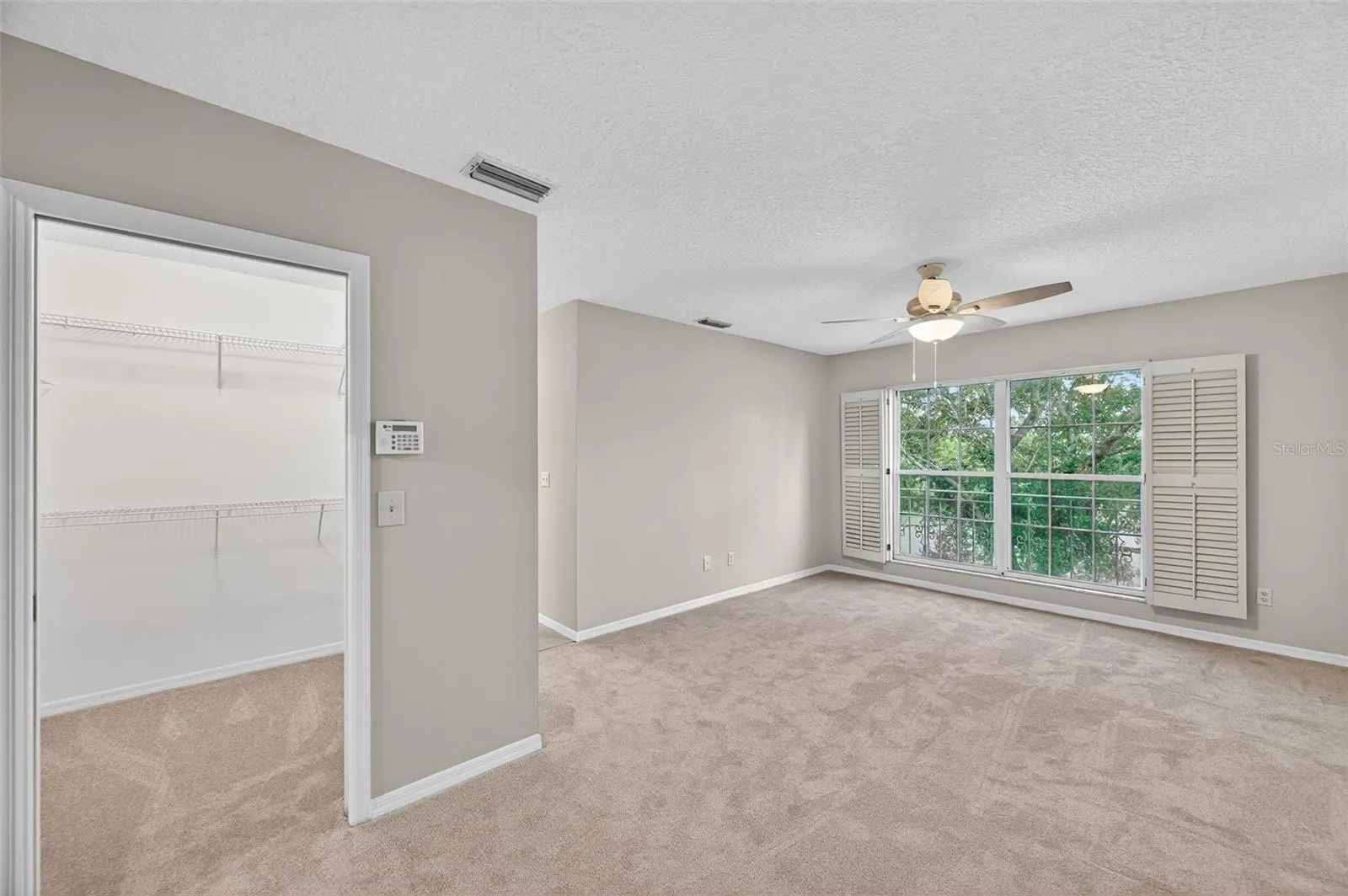 13734 MARSEILLES CT