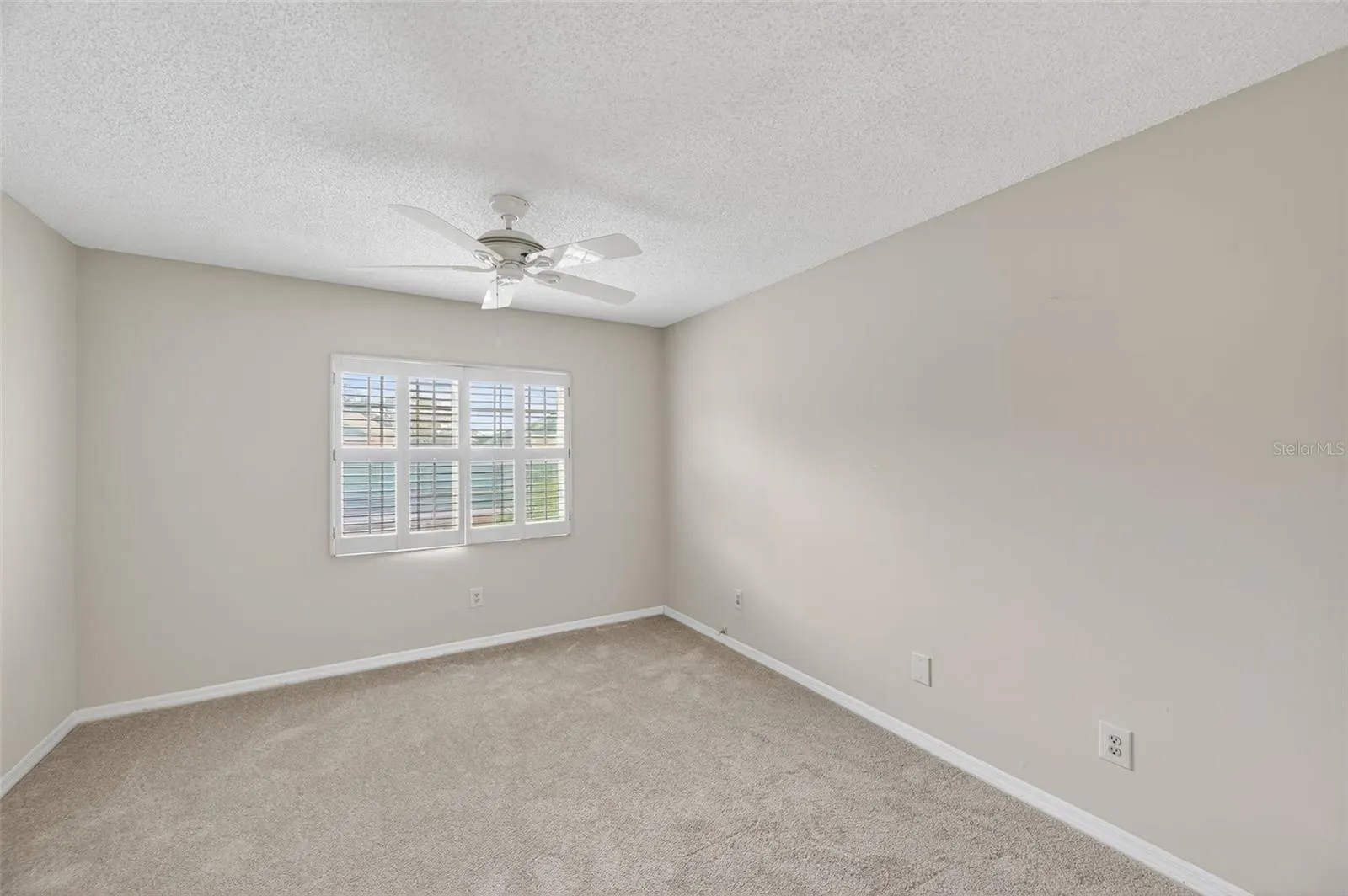 13734 MARSEILLES CT