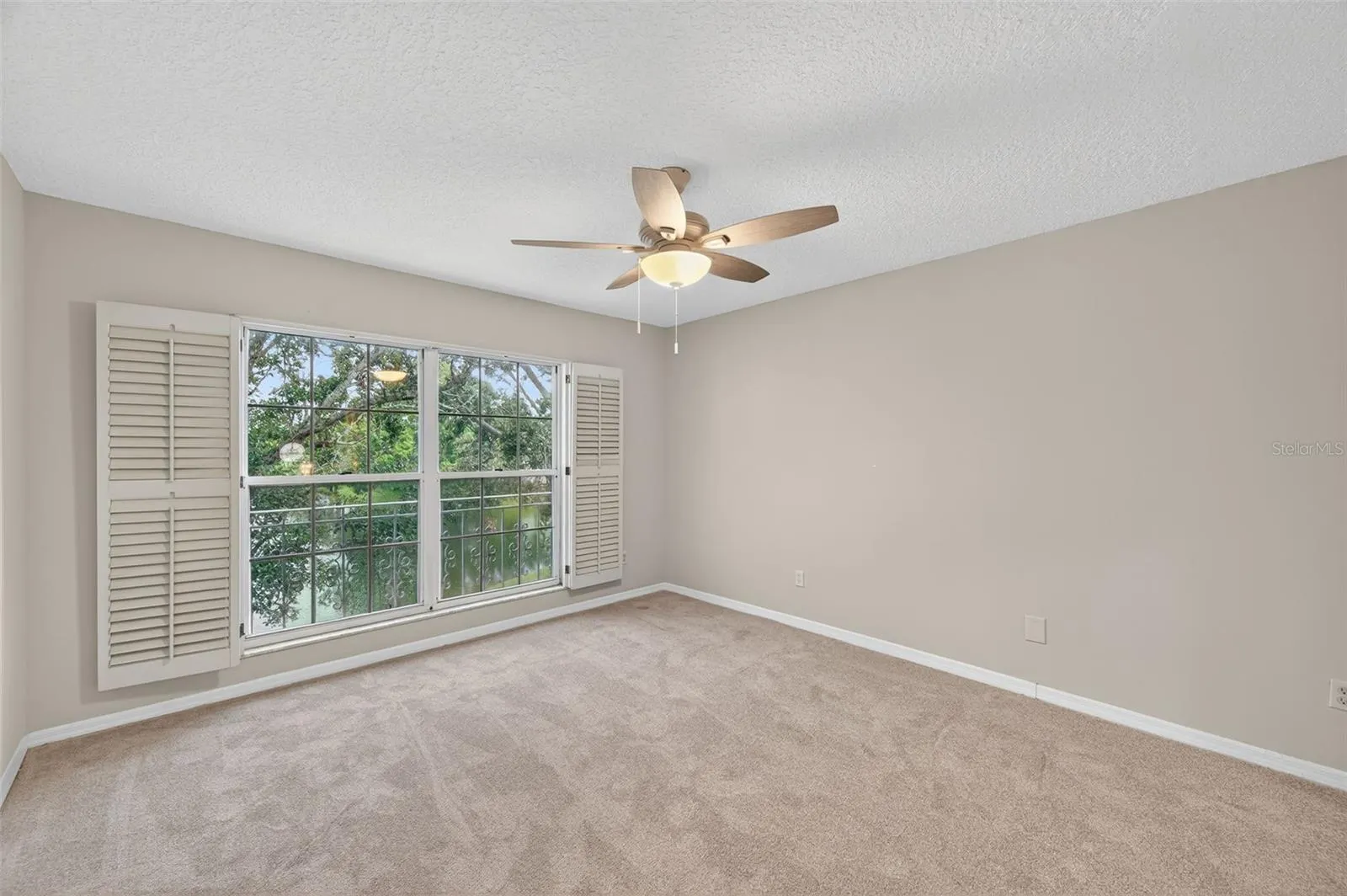 13734 MARSEILLES CT