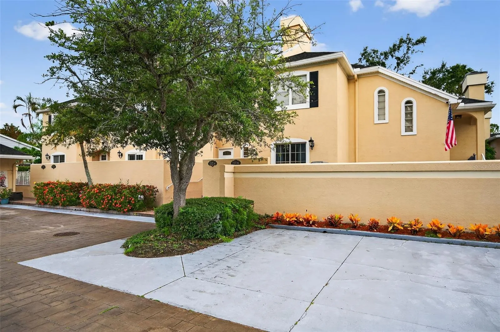 13734 MARSEILLES CT