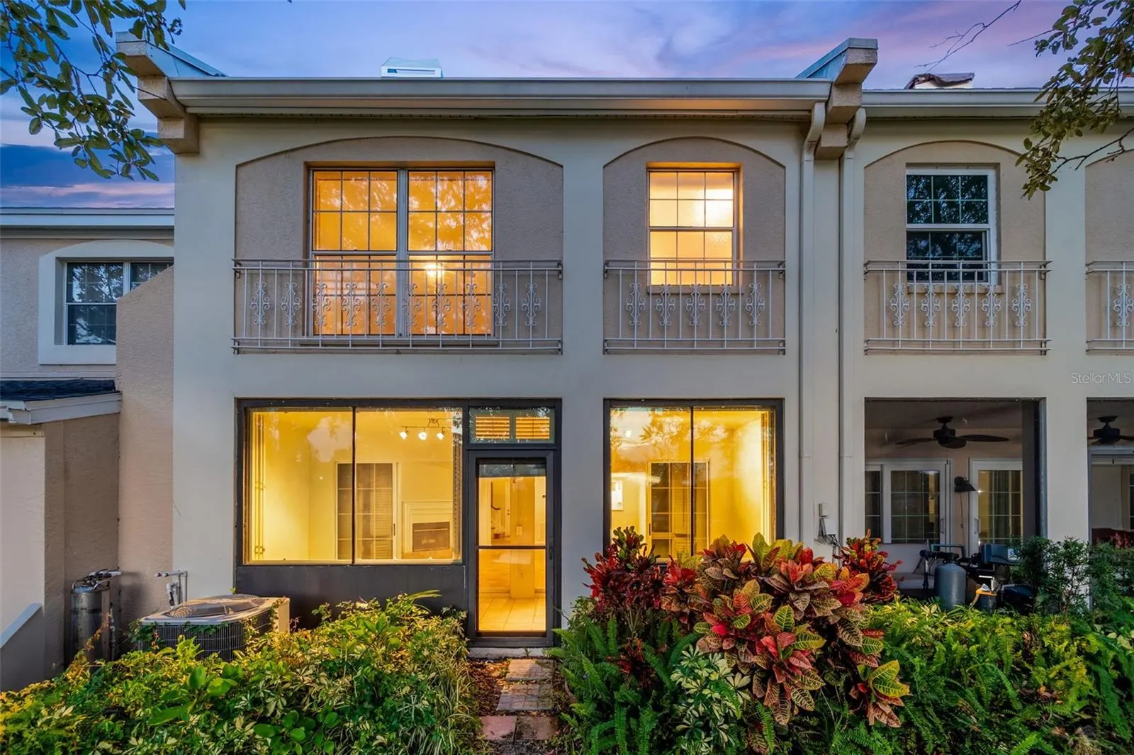 13734 MARSEILLES CT