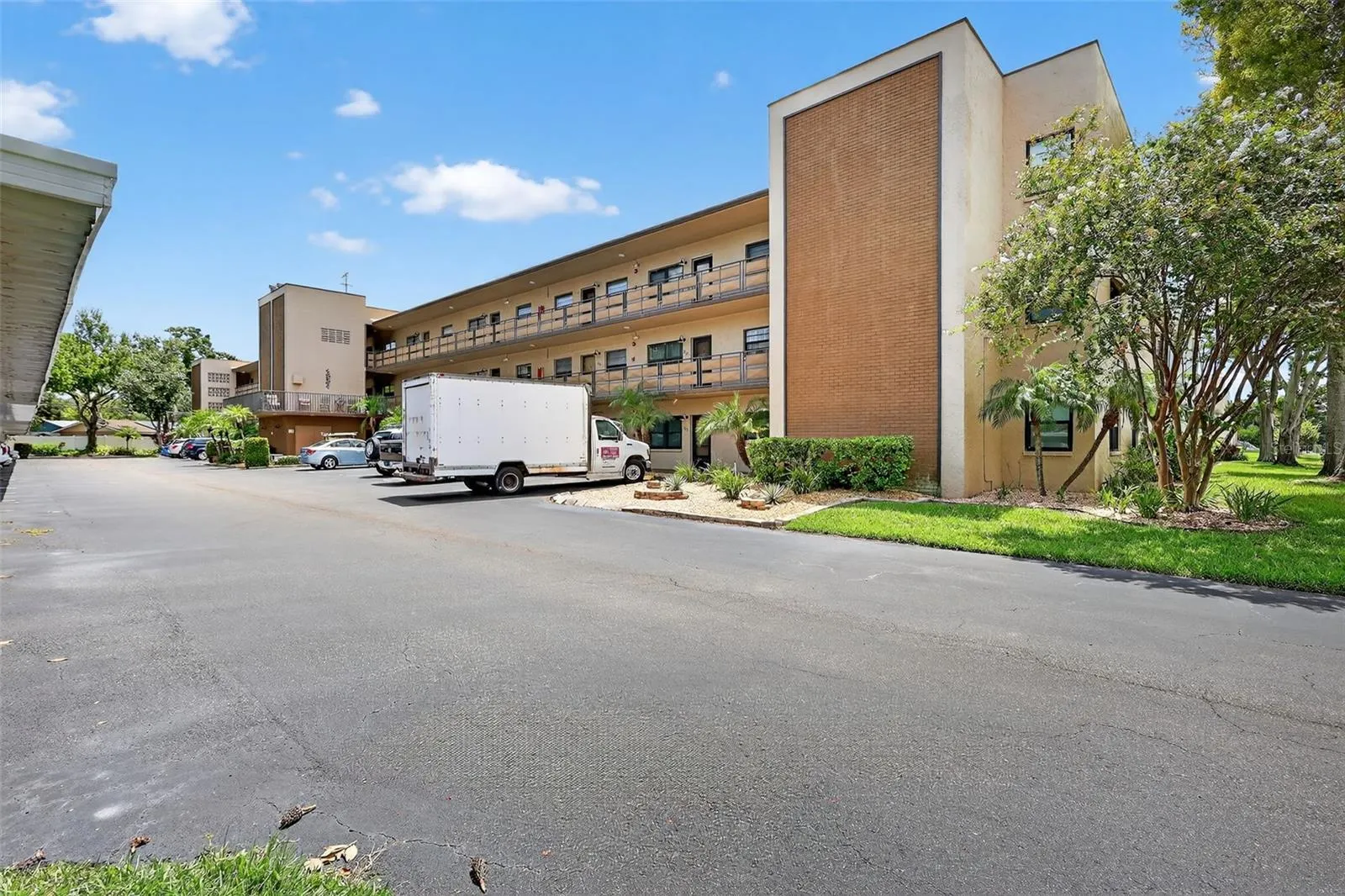 5975 TERRACE PARK DR N #209, #209