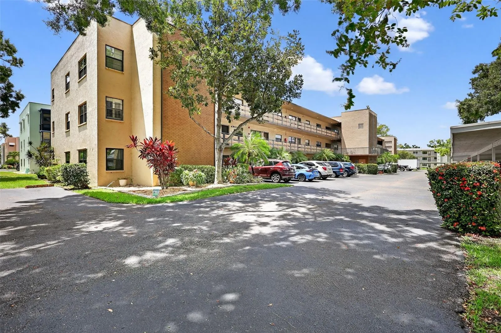 5975 TERRACE PARK DR N #209, #209
