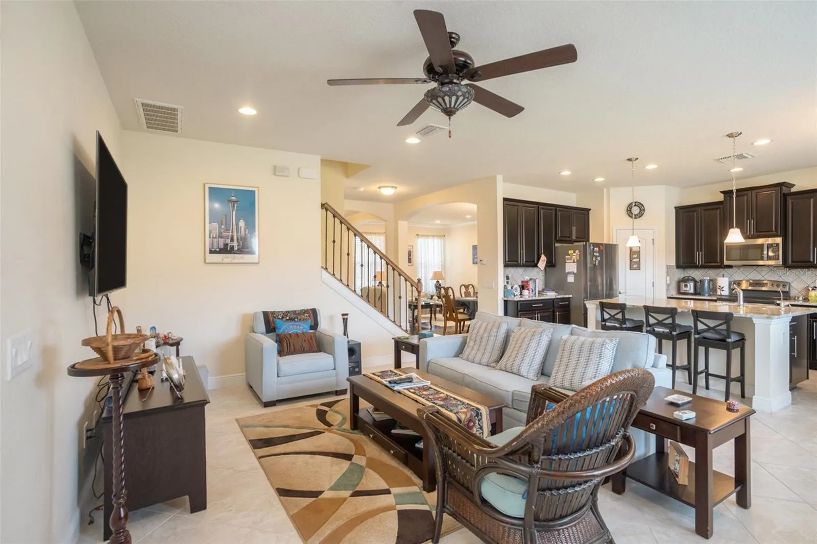 15213 CAPRI ISLE LN