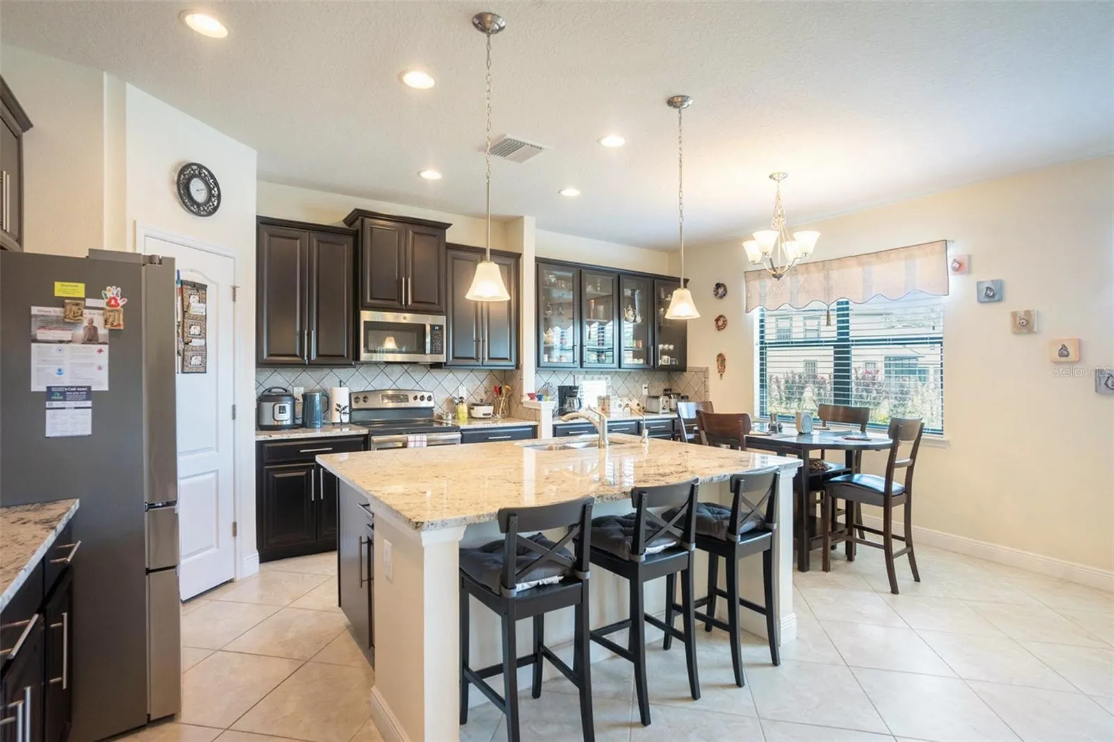 15213 CAPRI ISLE LN