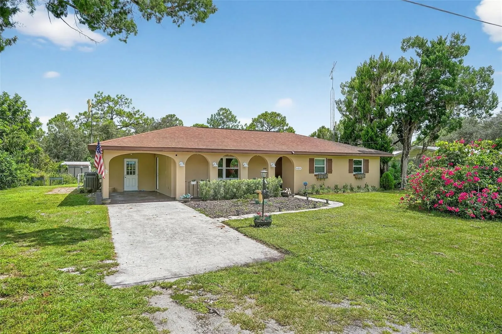 6404 MAT-TEE DR